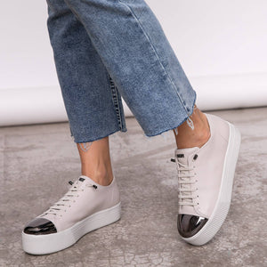 DKNY Urban - Footcourt Egypt