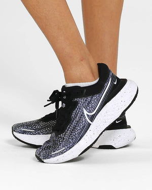 NIKE ZOOMX INVINCIBLE RUN FLYKNIT - Nike