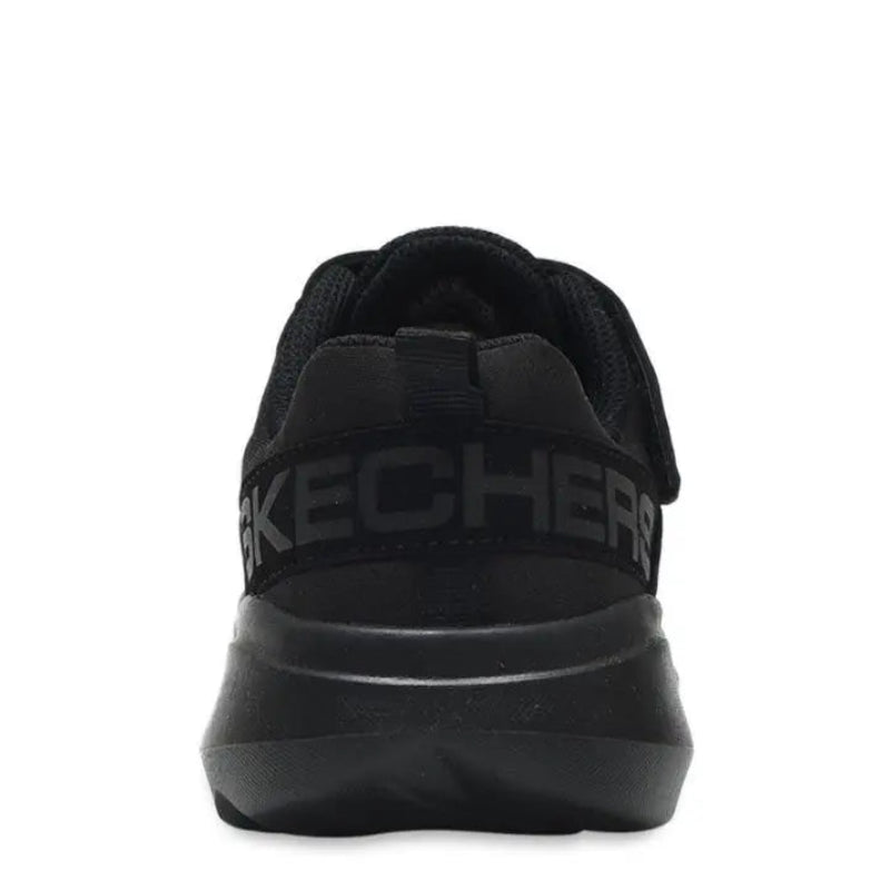 SKECHERS Gorun Fast Denzo Running Shoes Black - Footcourt Egypt