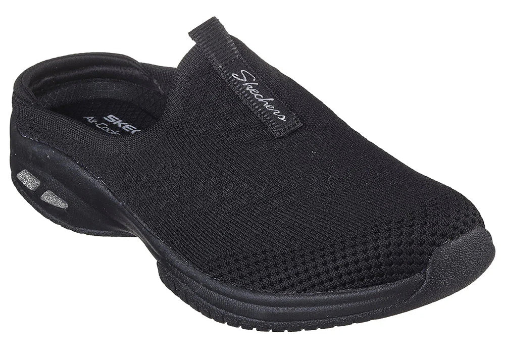 SKECHERS Relaxed Fit: Active Commute Time - Snuggle VIbes - Footcourt Egypt