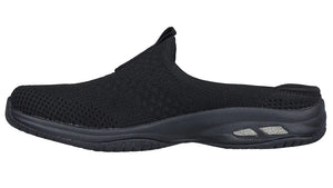SKECHERS Relaxed Fit: Active Commute Time - Snuggle VIbes - Footcourt Egypt