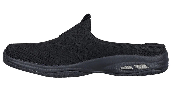 SKECHERS Relaxed Fit: Active Commute Time - Snuggle VIbes - Footcourt Egypt