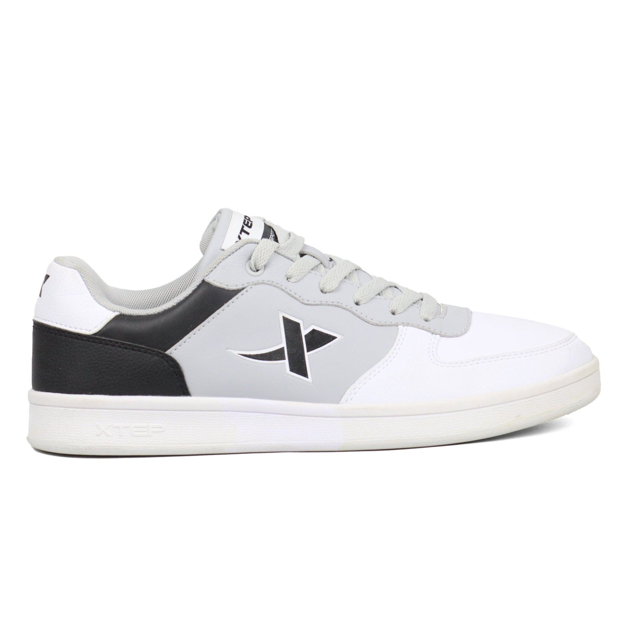 XTEP Sports skateboarding shoe - Footcourt Egypt