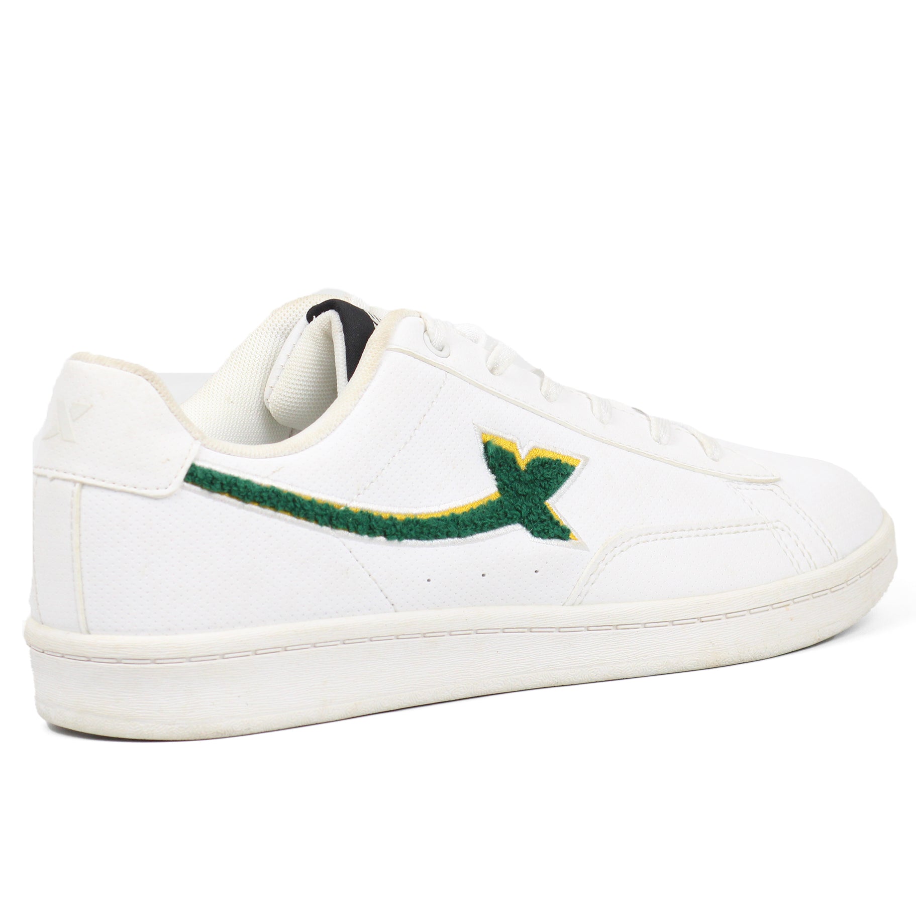 XTEP Retro Classic White Sneakers - Footcourt Egypt