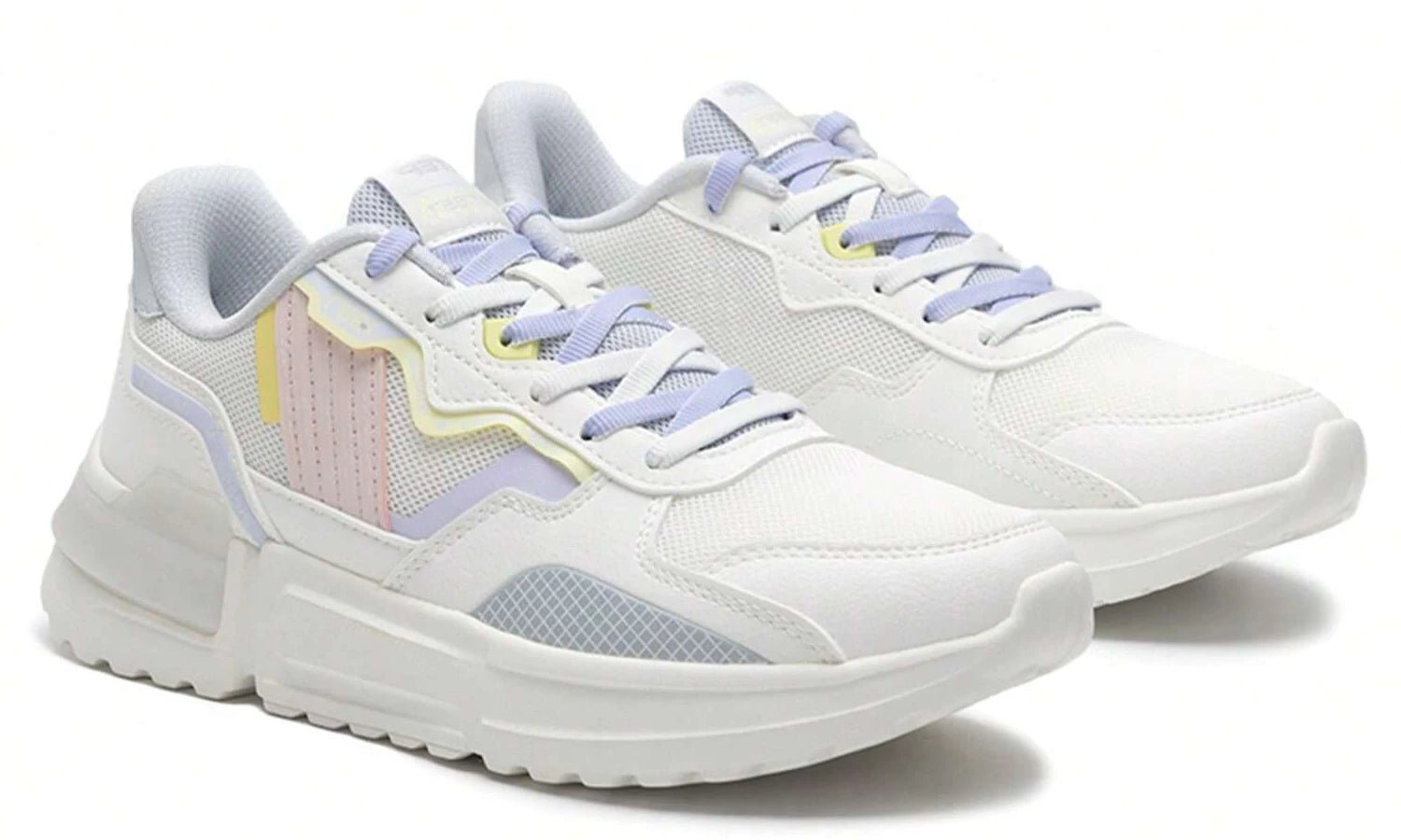XTEP Casual Lightweight Breathable Mesh Sneakers - Footcourt Egypt