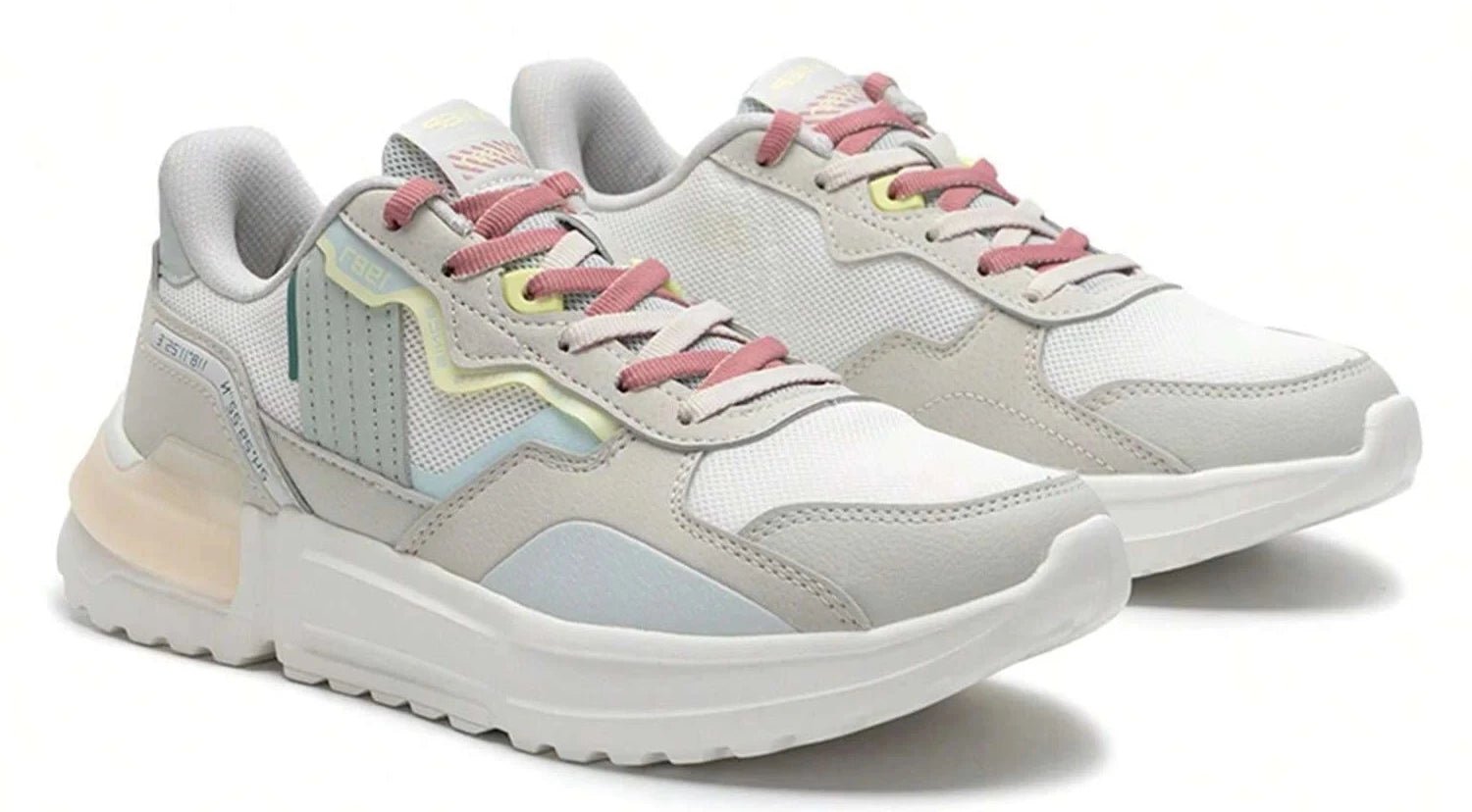 XTEP Casual Lightweight Breathable Mesh Sneakers - Footcourt Egypt