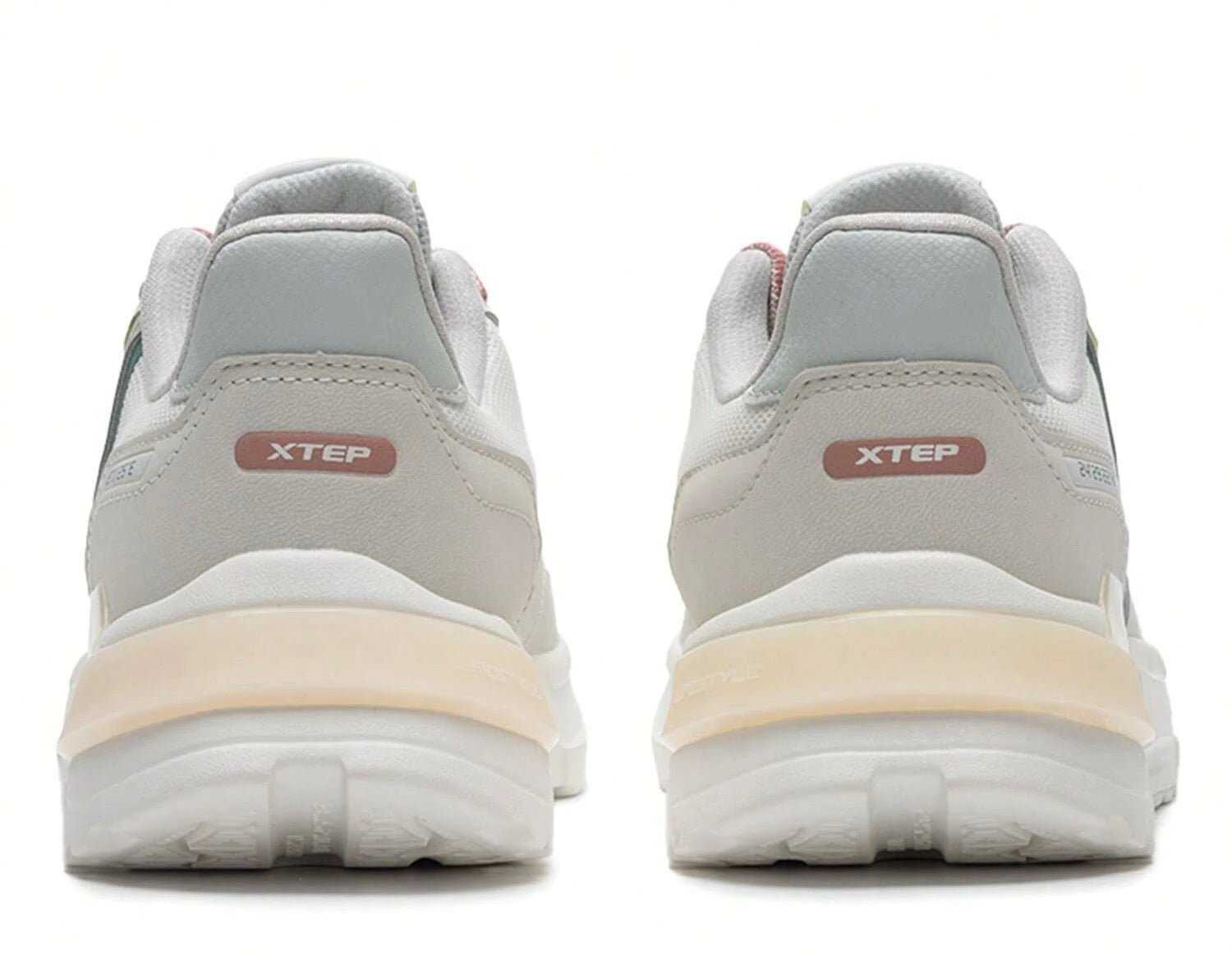 XTEP Casual Lightweight Breathable Mesh Sneakers - Footcourt Egypt
