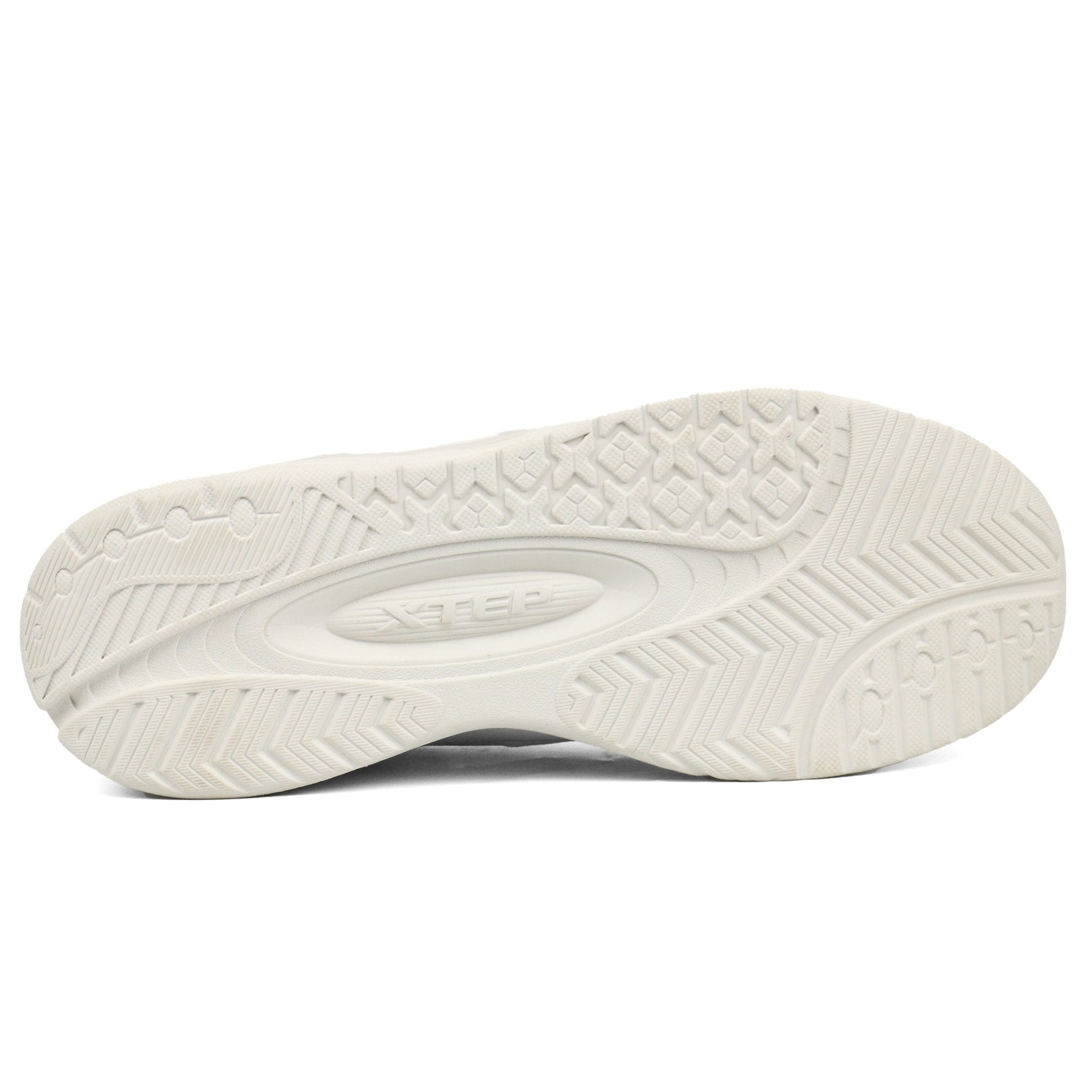 XTEP Lightweight Casual Shoes - Footcourt Egypt