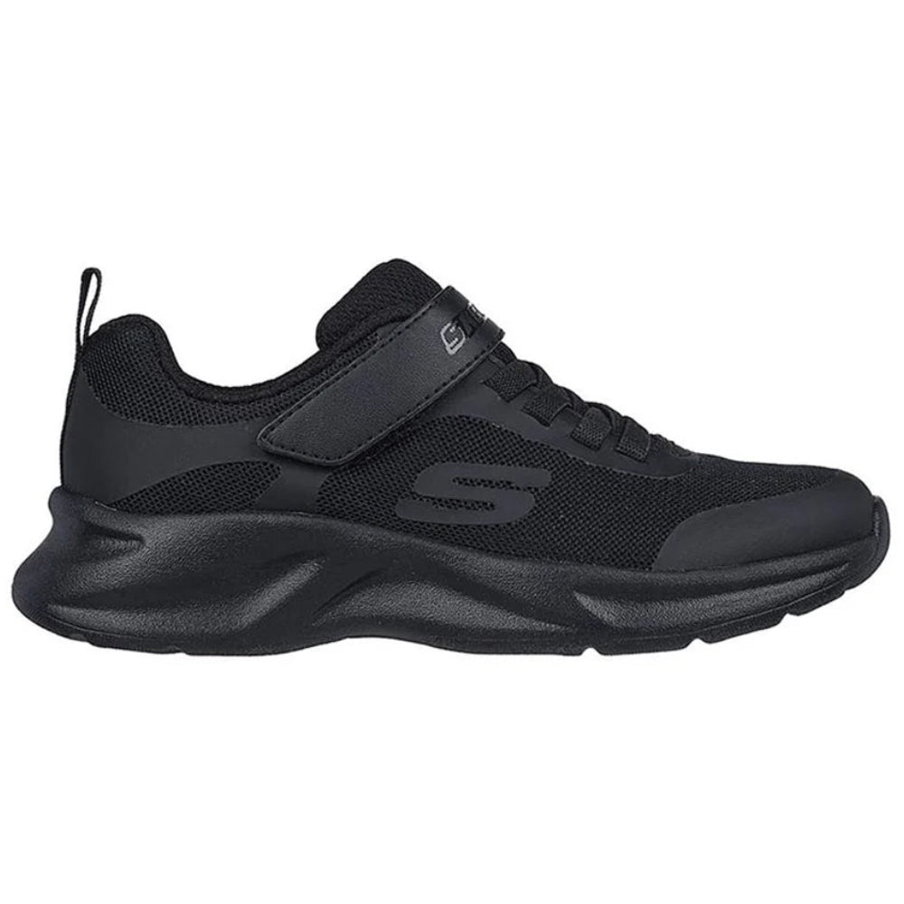 Skechers Dynamatic Sneakers BBK - Footcourt Egypt