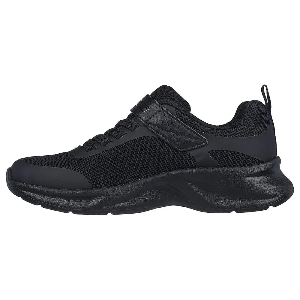 Skechers Dynamatic Sneakers BBK - Footcourt Egypt