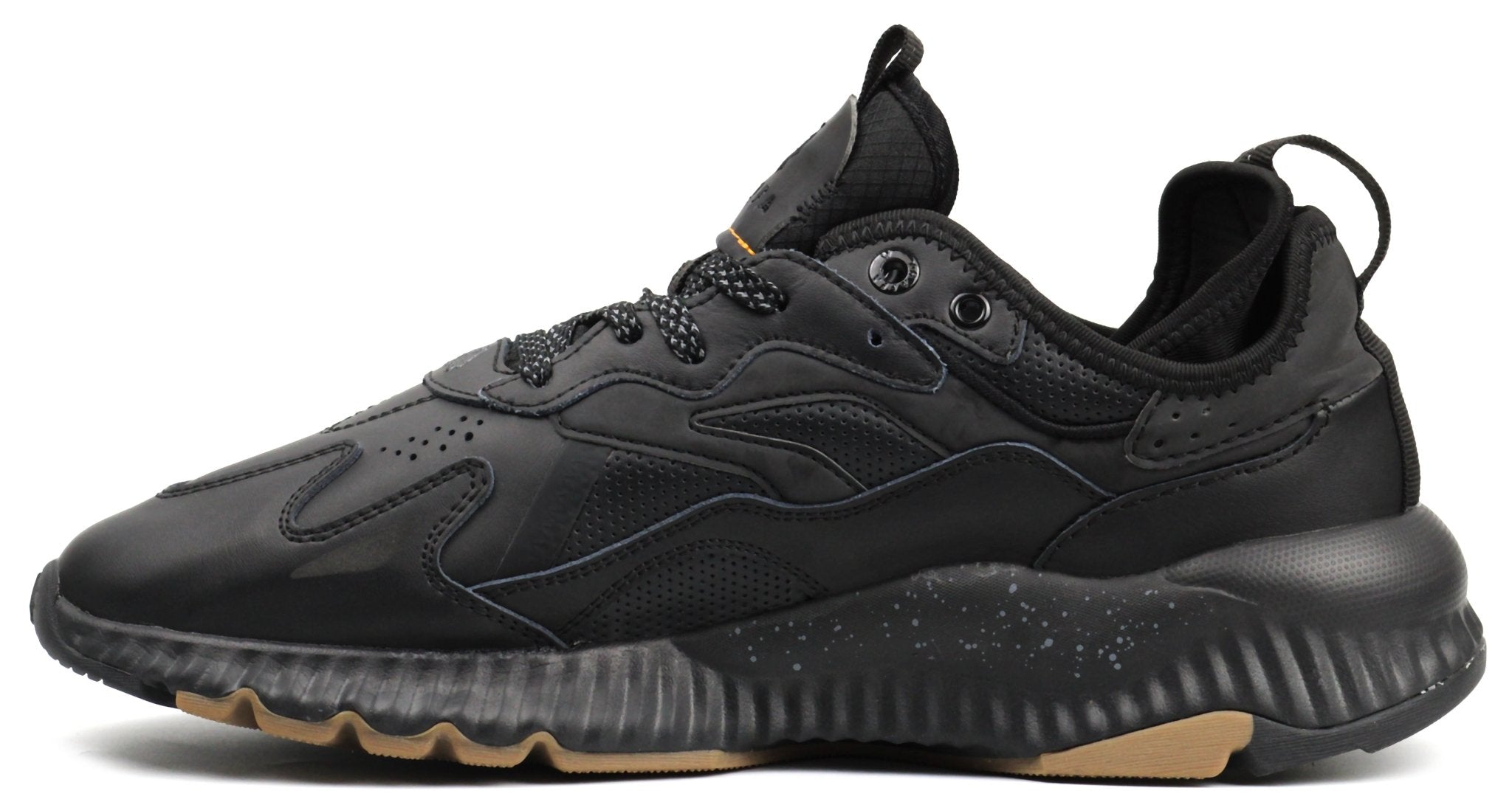 TRAFFA VAAN LYN LX Sneakers - Footcourt Egypt