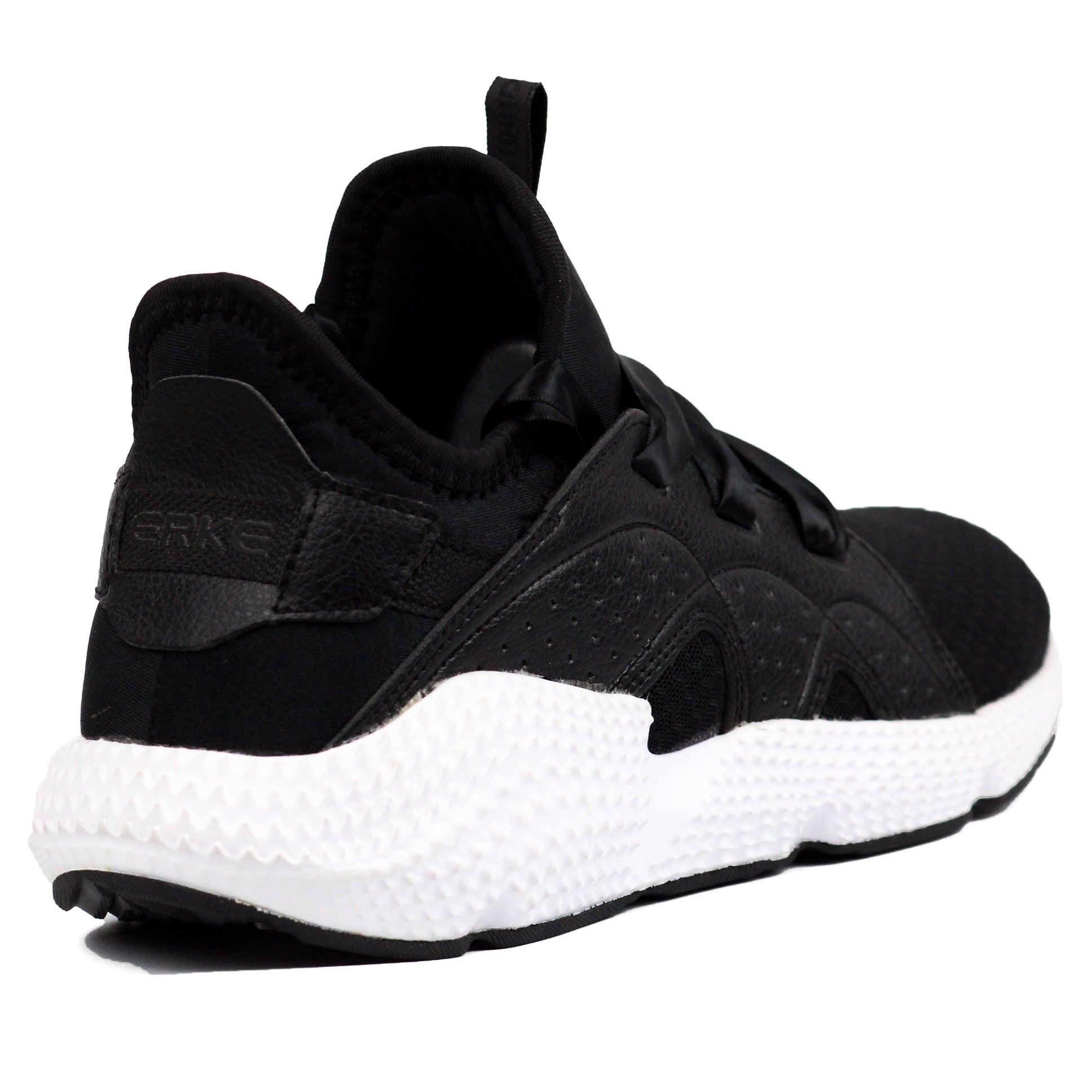 ERKE 01C Motion wind BLK - // - Footcourt Egypt