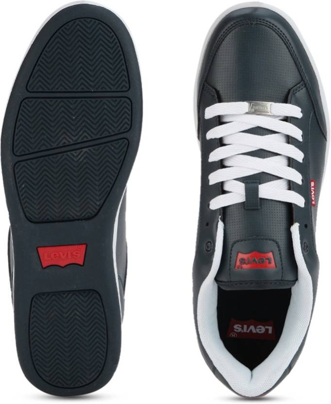 Levi's® Sneakers - Footcourt Egypt