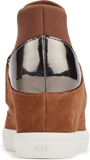 DKNY Comfortable Classic Slip - on - Footcourt Egypt
