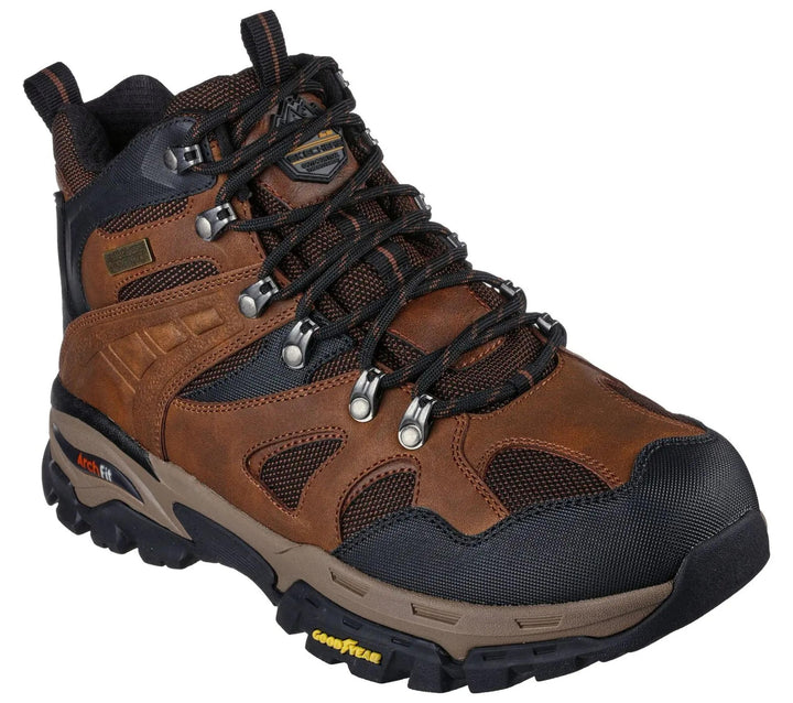 SKECHERS Relaxed Fit: Arch Fit Tarver - Footcourt Egypt