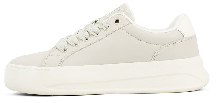 TOMMY HILFIGER Tjw City Flatform Sneakers - Footcourt Egypt
