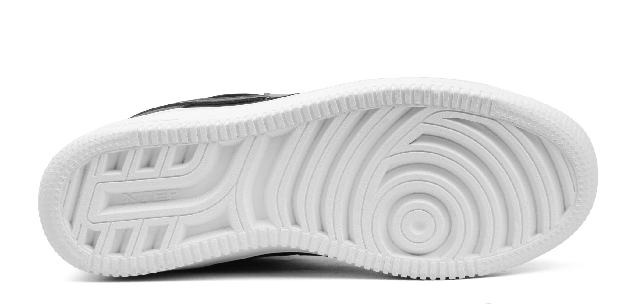 XTEP Skateboarding Shoes - Footcourt Egypt
