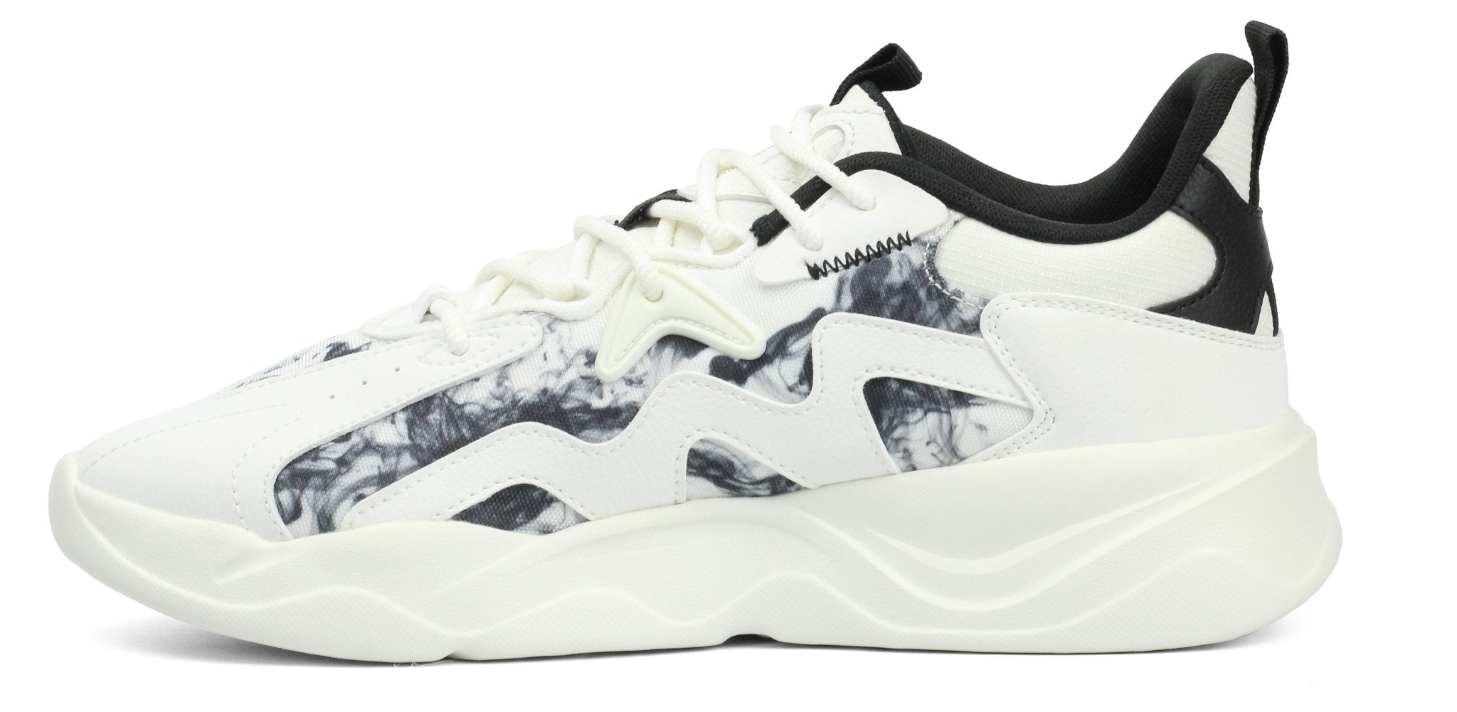 XTEP Lightweight Breathable Shoes - Footcourt Egypt