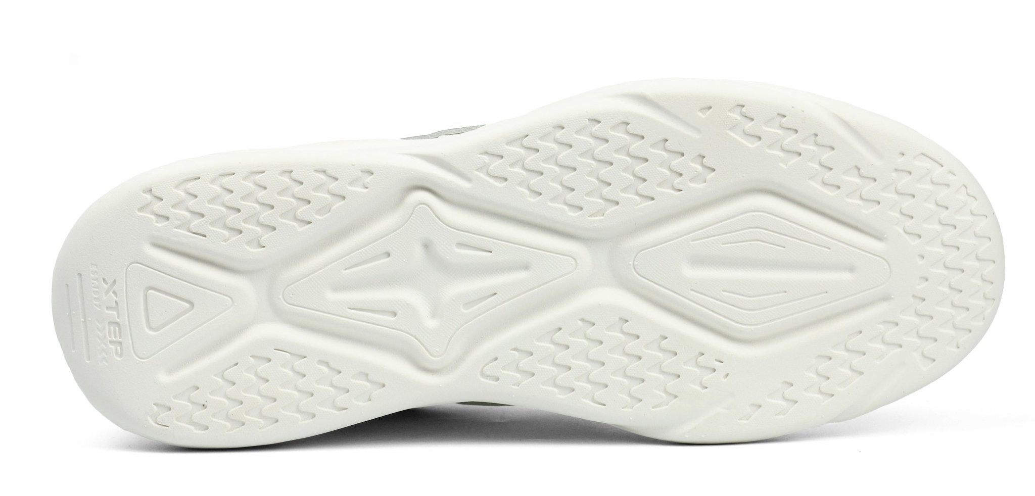 XTEP Casual Breathable Sneakers - Footcourt Egypt