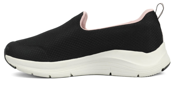 SKECHERS Ladies Athletic Shoes - Footcourt Egypt