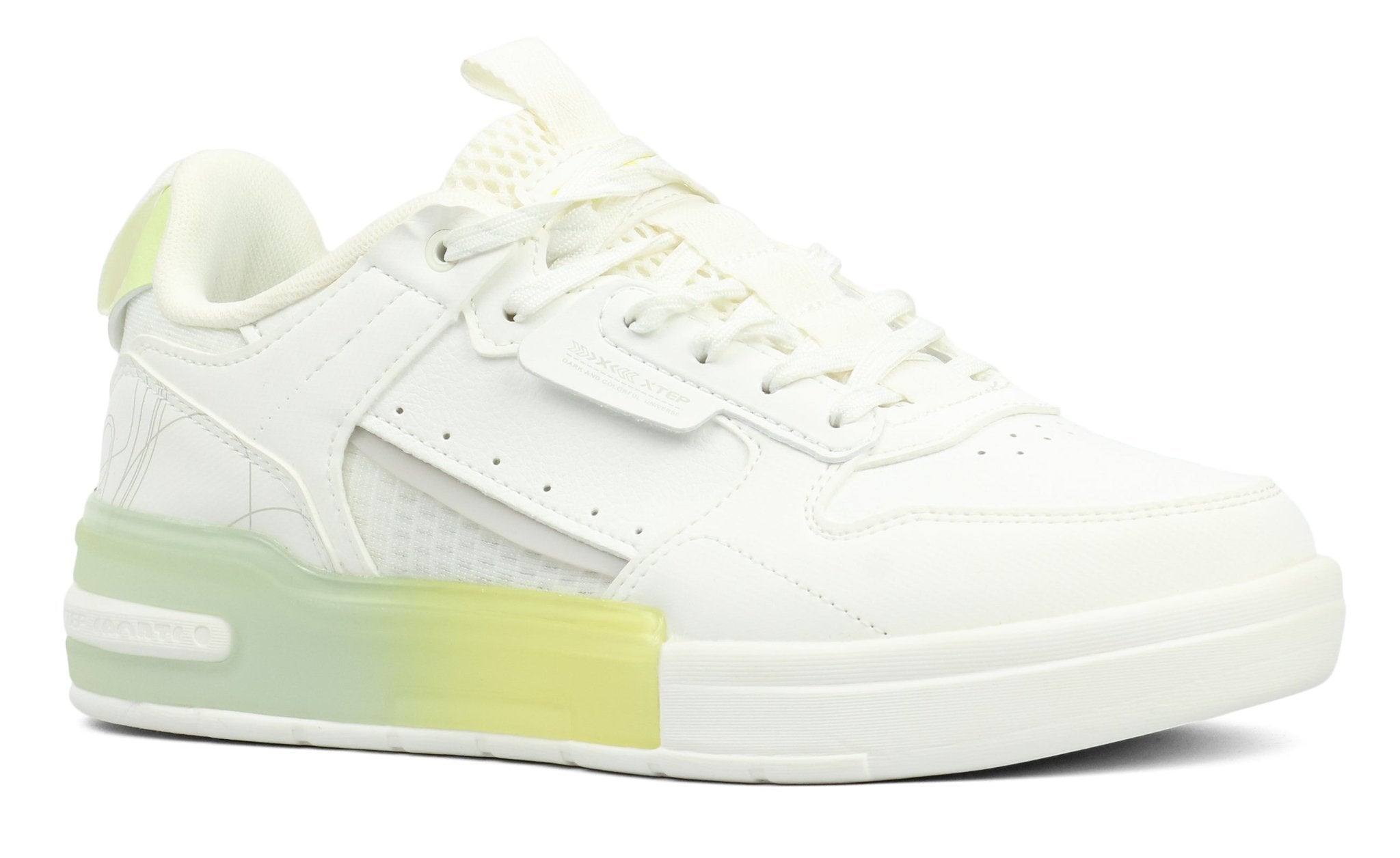 XTEP Universal Shoes Sneakers - Footcourt Egypt