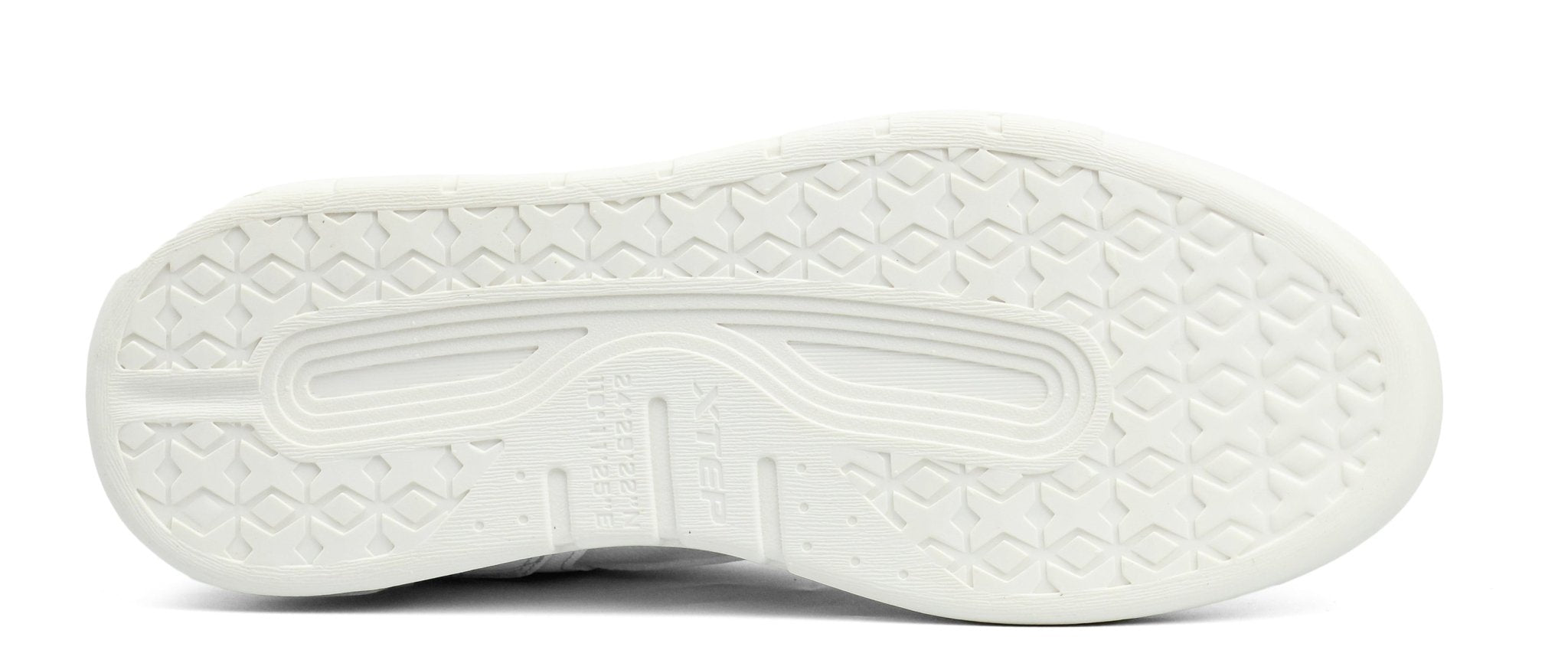 XTEP Universal Shoes Sneakers - Footcourt Egypt