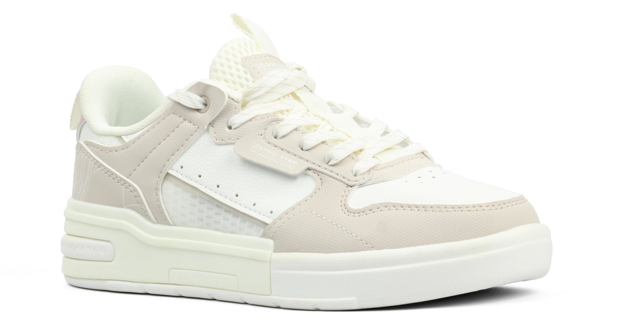 XTEP low - top lightweight casual shoes - Footcourt Egypt