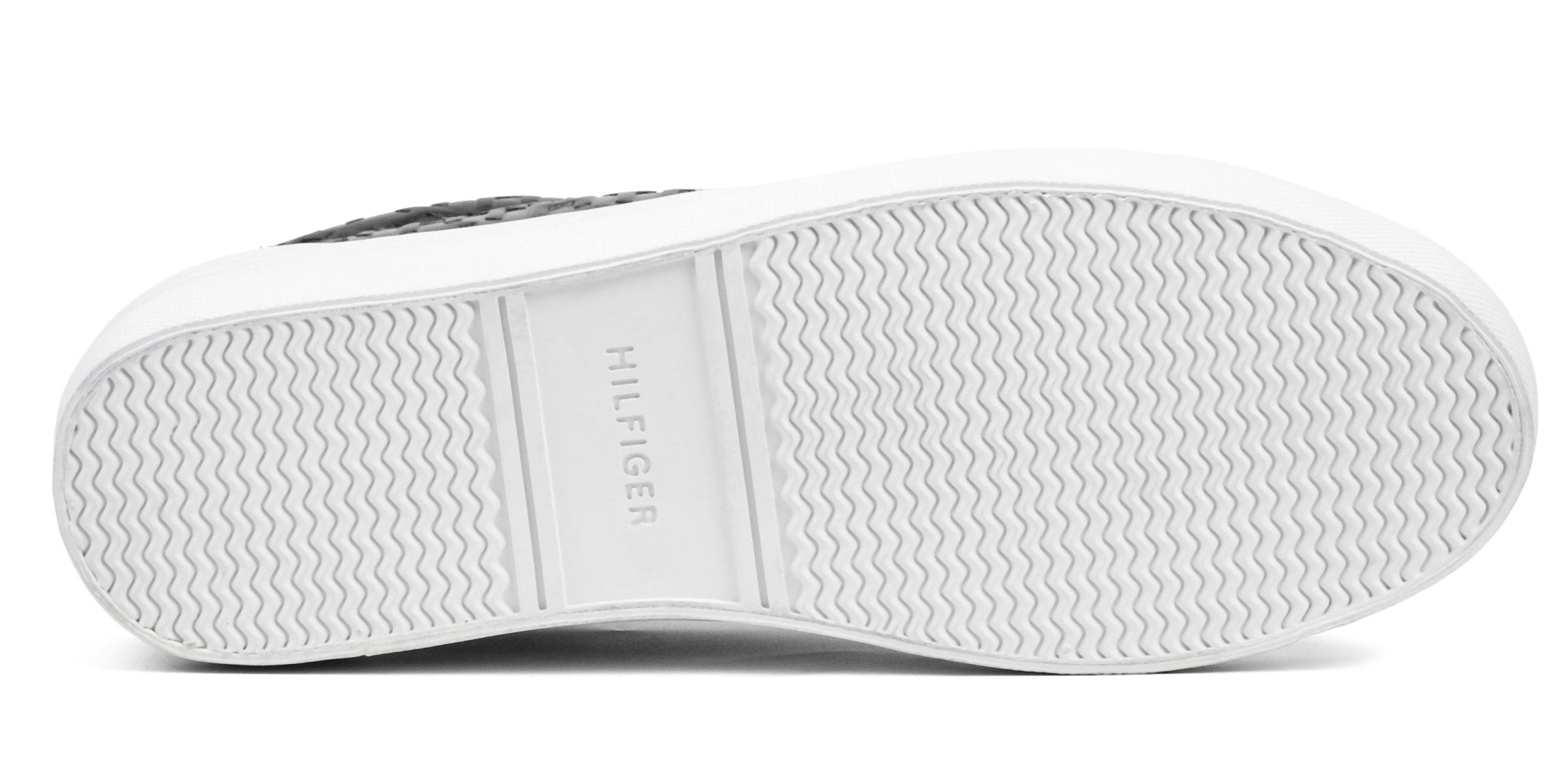 TOMMY HILFIGER Karl Lagerfeld - Footcourt Egypt