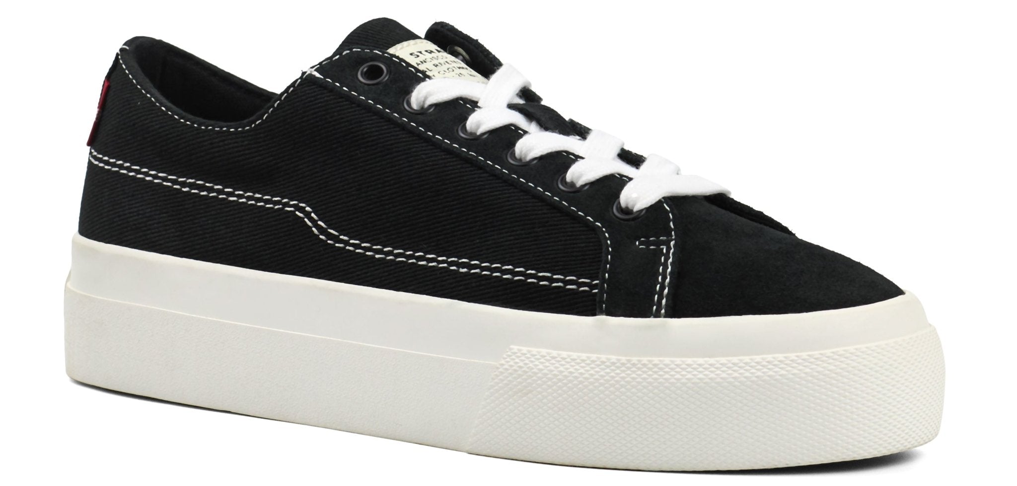 Levi´s® LOW TOP SNEAKERS SHOSE - Footcourt Egypt