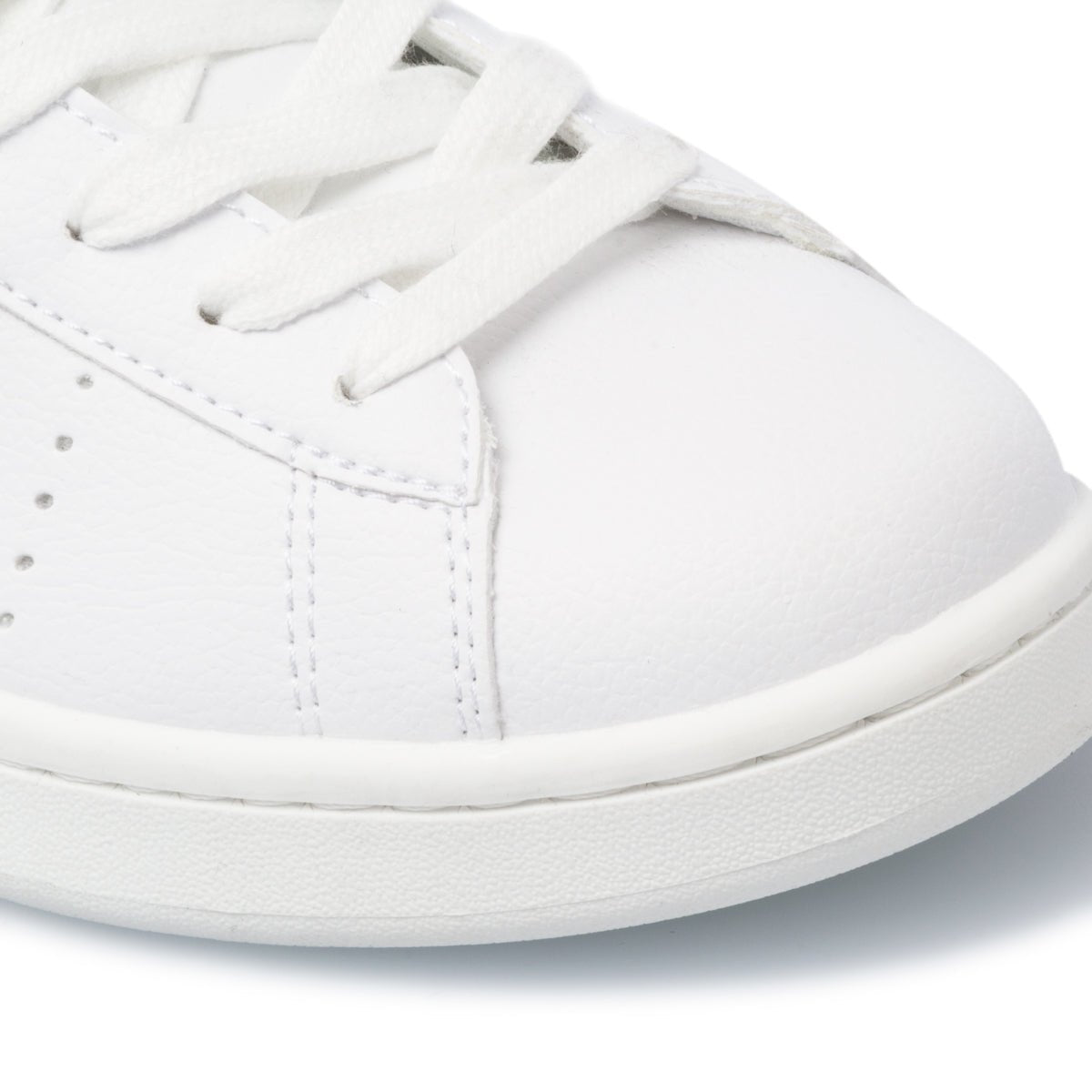 Levi's® Blanc - Footcourt Egypt