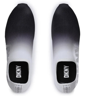 AZER-SLIP ON RUNNE - Footcourt Egypt