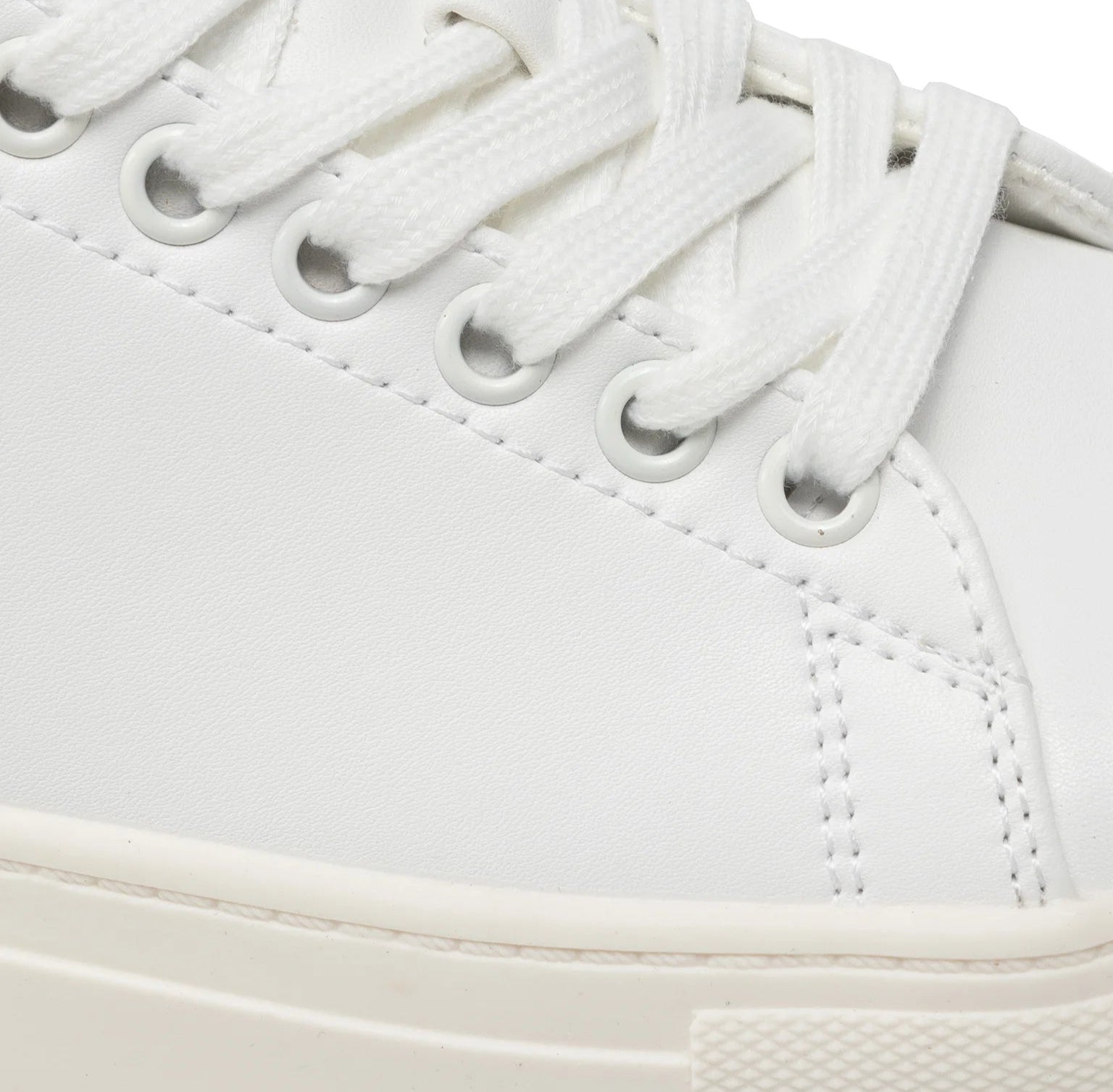 DKNY Women's Chambers Sneaker - Footcourt Egypt
