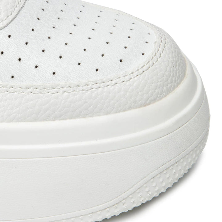 DKNY Madigan Sneakers - Footcourt Egypt