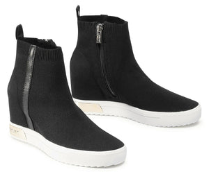 DKNY Cali Sneakers - Footcourt Egypt