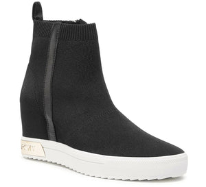 DKNY Cali Sneakers - Footcourt Egypt