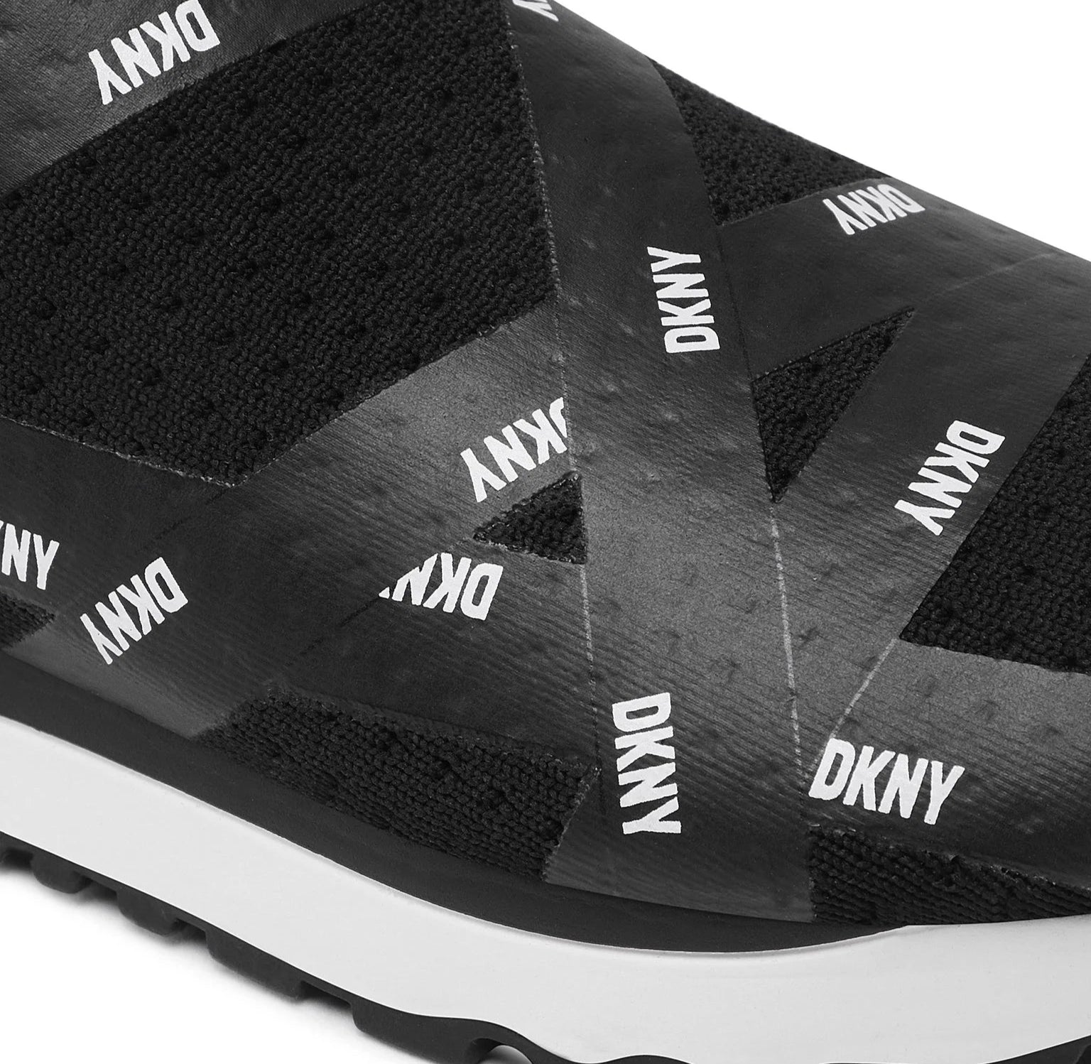 DKNY Sneakersy Jace - Footcourt Egypt