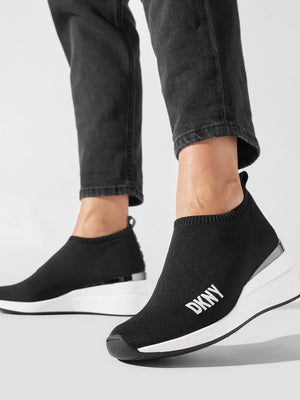 DKNY Parks Sneaker - Footcourt Egypt