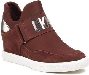 DKNY Comfortable Classic Slip - on - Footcourt Egypt