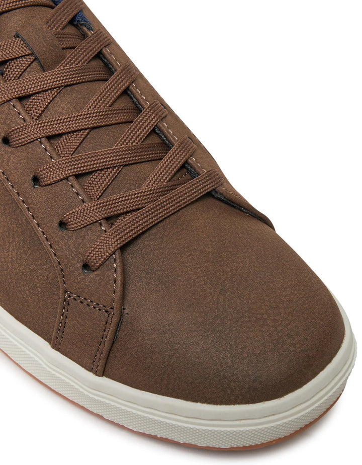 Levi's® Piper Sneaker - Footcourt Egypt