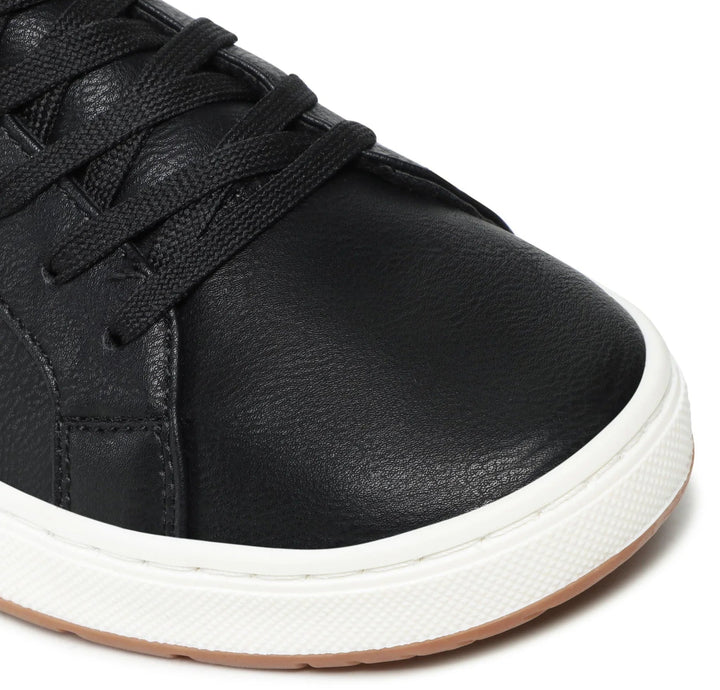 Levi's® Piper Sneaker - Footcourt Egypt