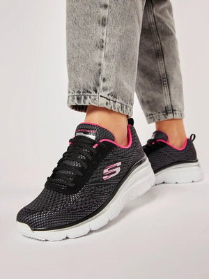 SKECHERS Fashion Fit - Bold Boundaries - Footcourt Egypt