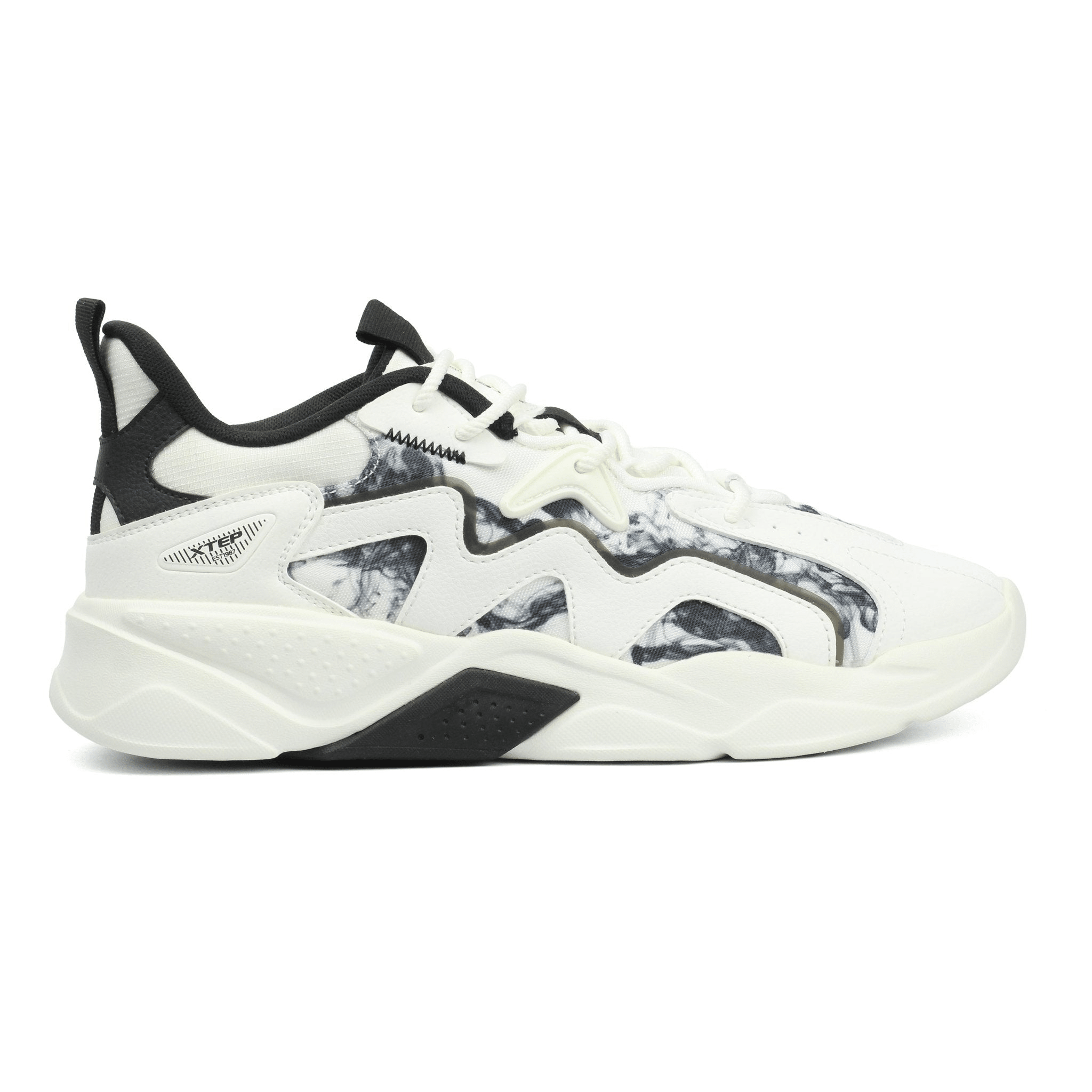 XTEP Lightweight Breathable Shoes - Footcourt Egypt