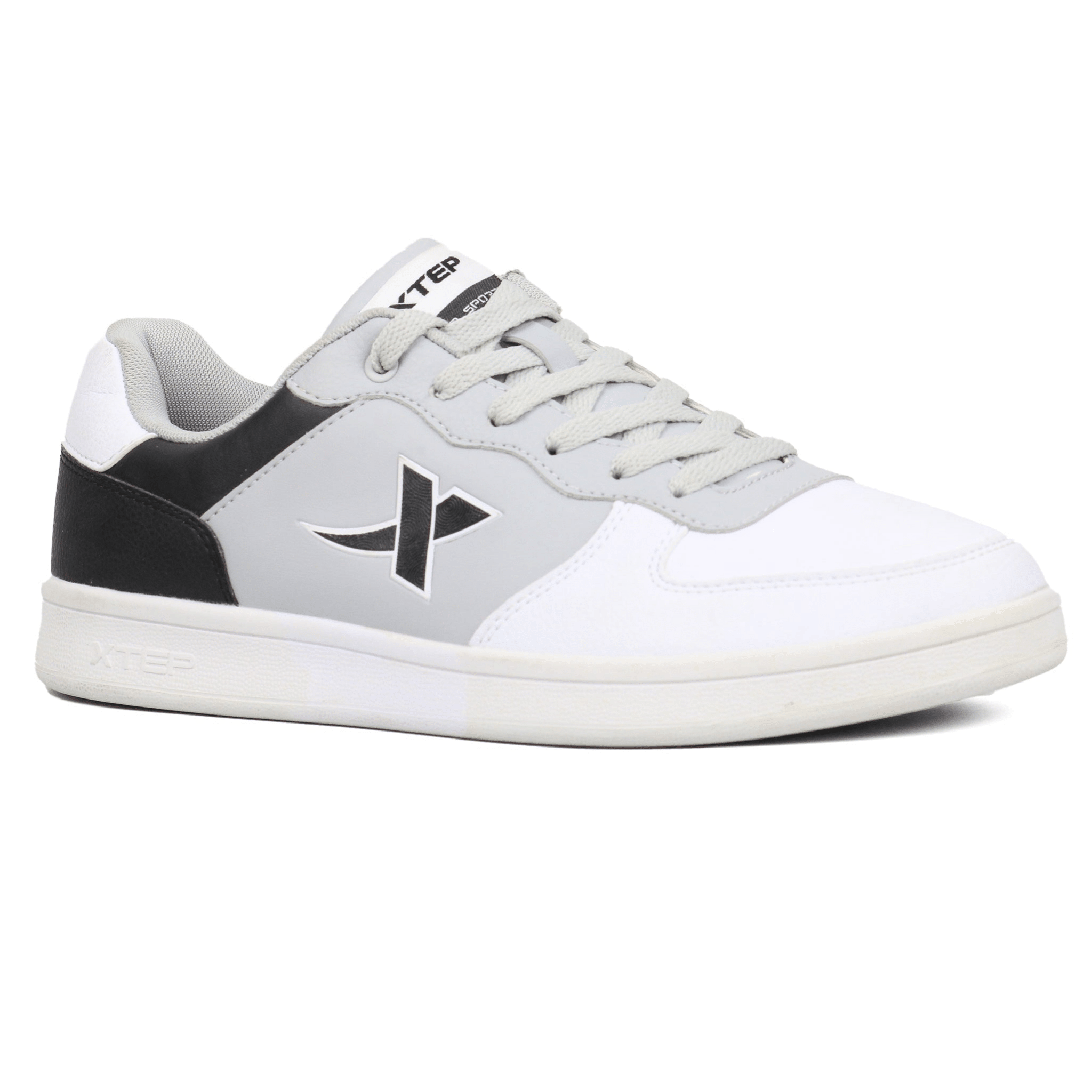 XTEP Sports skateboarding shoe - Footcourt Egypt