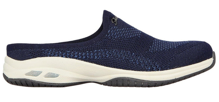 Skechers Women's Breathe-Easy Simple Pleasure Stretch Collar Scooped Knit Bungee Slip On - Footcourt Egypt