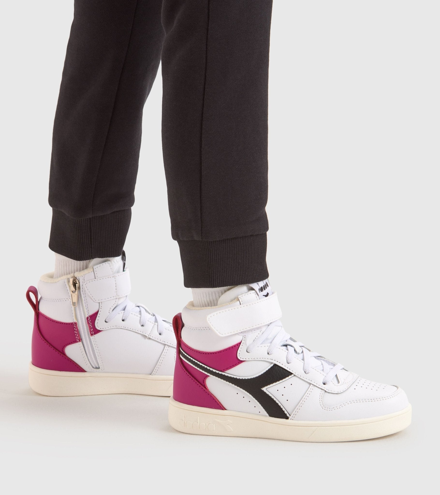 Diadora Meisjes Magic Basket Mid gs - Footcourt Egypt