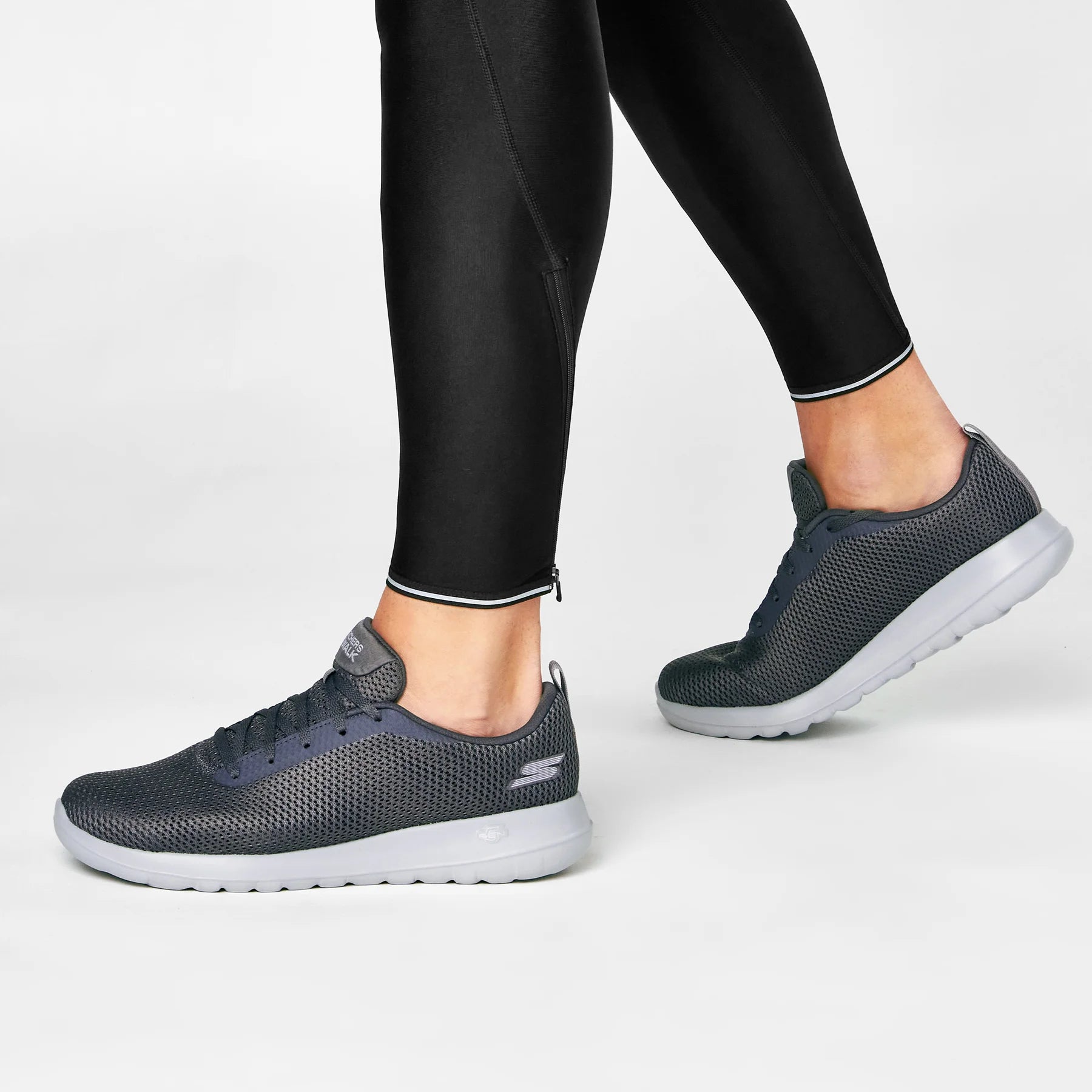 Skechers Go Walk Max Effort - Footcourt Egypt