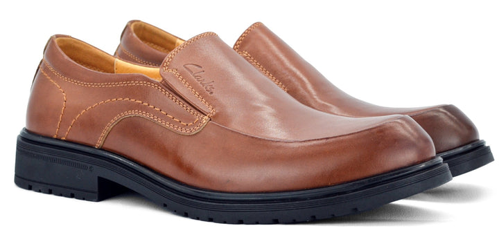 Clarks - Footcourt Egypt
