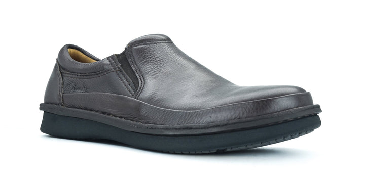 Clarks - Footcourt Egypt