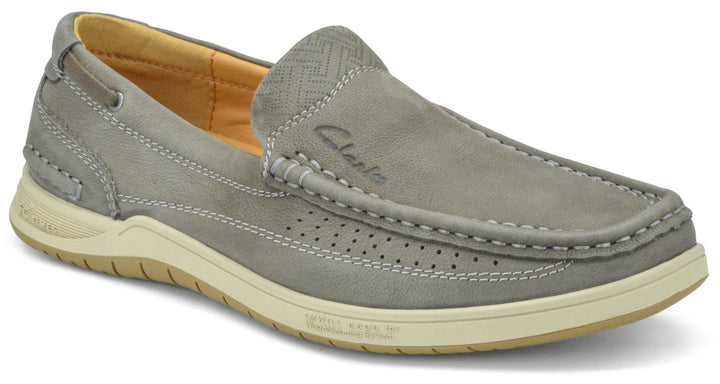 Clarks - Footcourt Egypt