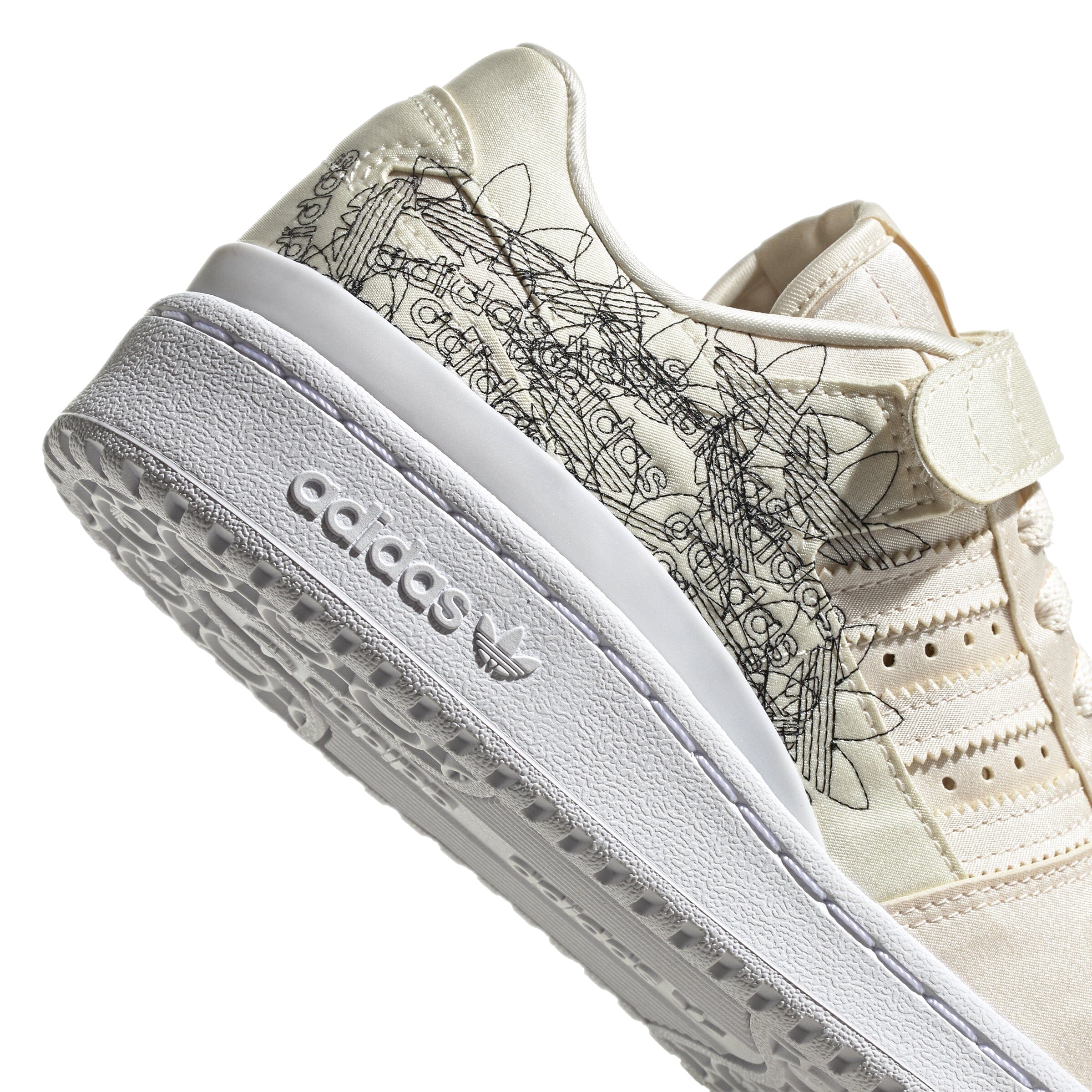 FORUM 84 LOW SHOES - Adidas